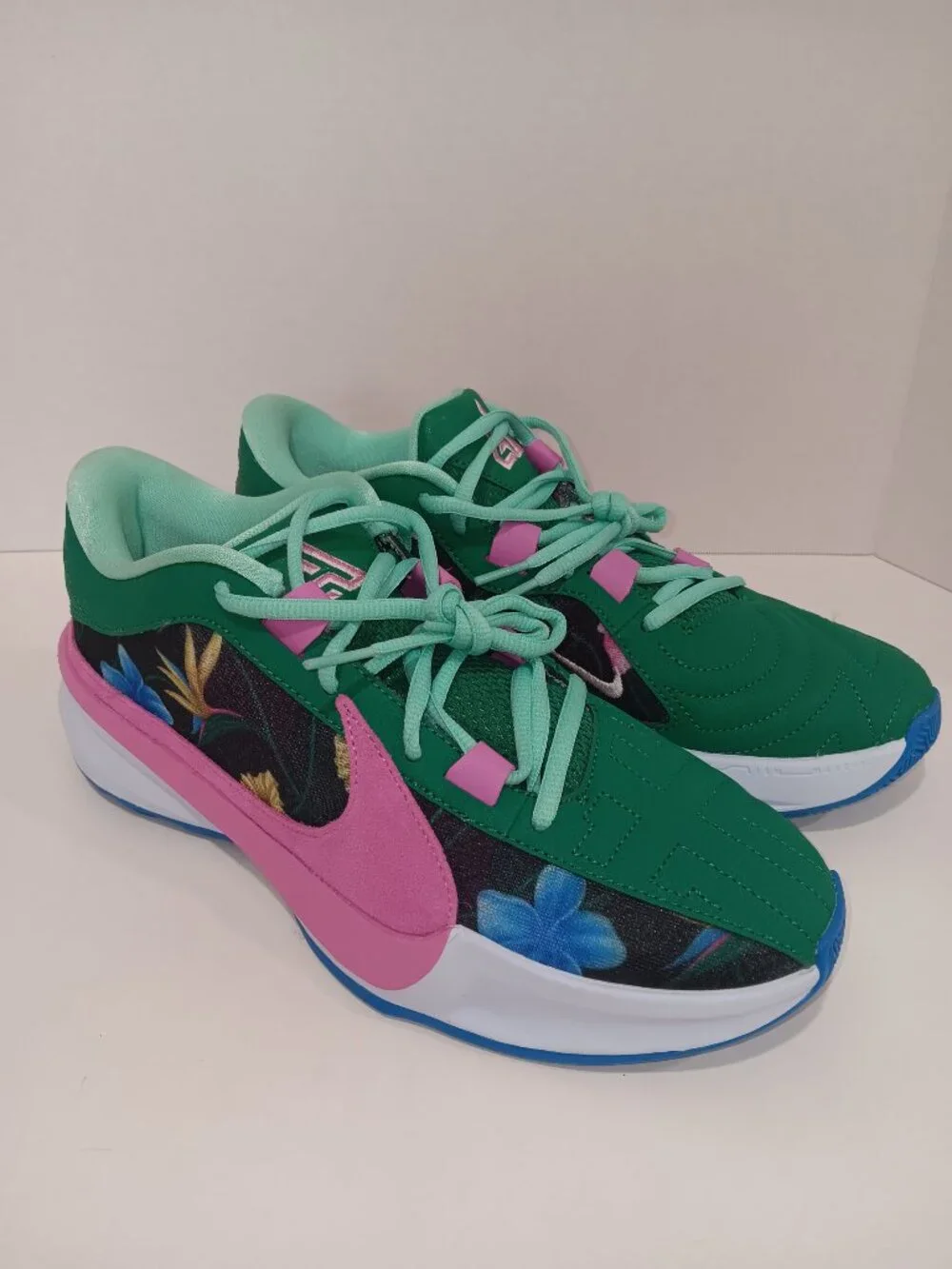 Nike Zoom Freak 5 Flowers Floral Love Giannis Green Men Size 8.5 DX4985-401